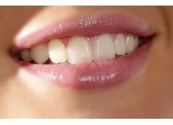 牙齿松动固齿修复牙龈萎缩（牙龈萎缩牙齿松动固定能保多长时间）(图2)